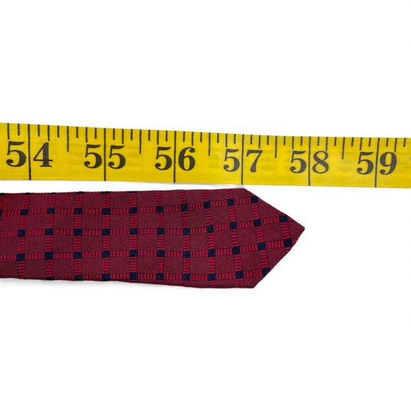 Nautica Silk Tie Burgundy Red Blue Geometric Cubes - Picture 6 of 6